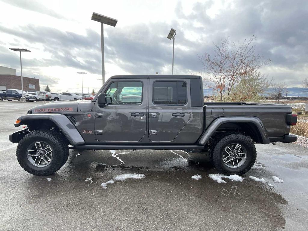 new 2026 Jeep Gladiator car, priced at $58,321