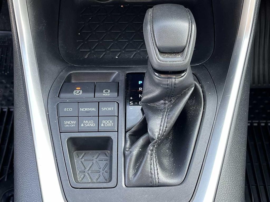 used 2019 Toyota RAV4 car, priced at $22,985