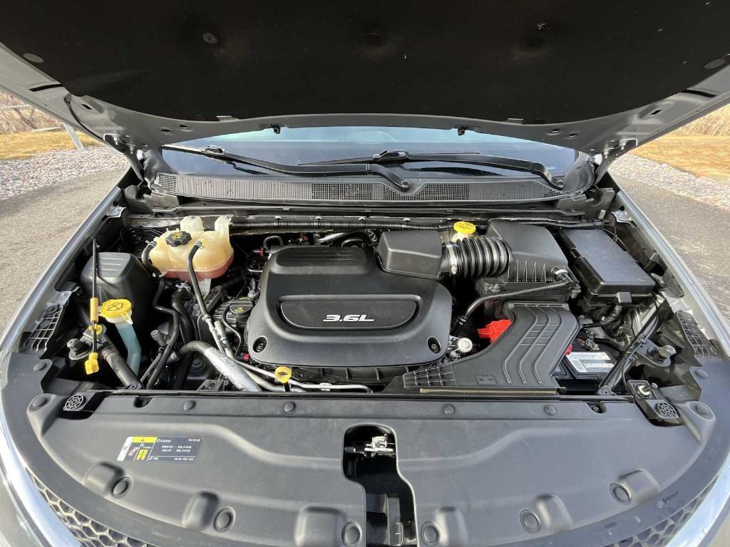 used 2018 Chrysler Pacifica car, priced at $15,986