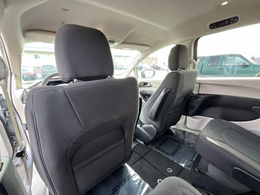 used 2018 Chrysler Pacifica car, priced at $15,986