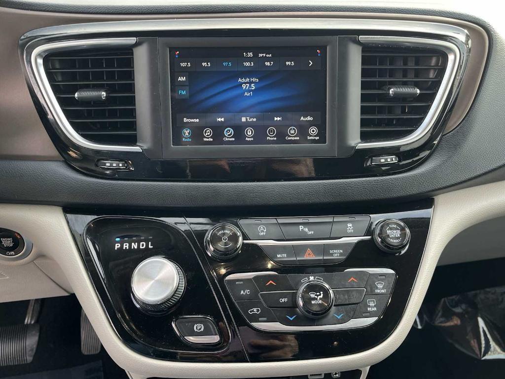 used 2018 Chrysler Pacifica car, priced at $15,986