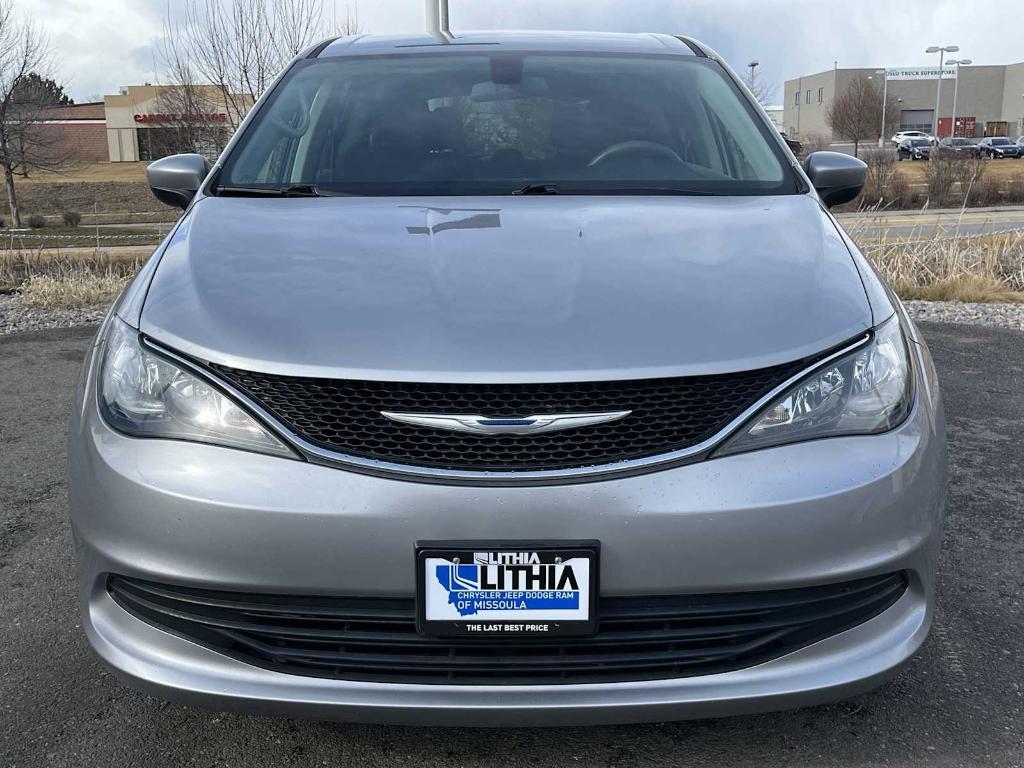 used 2018 Chrysler Pacifica car, priced at $15,986