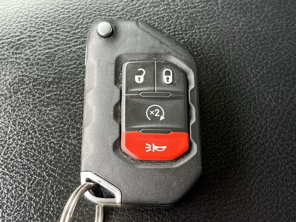 used 2023 Jeep Gladiator car, priced at $37,349