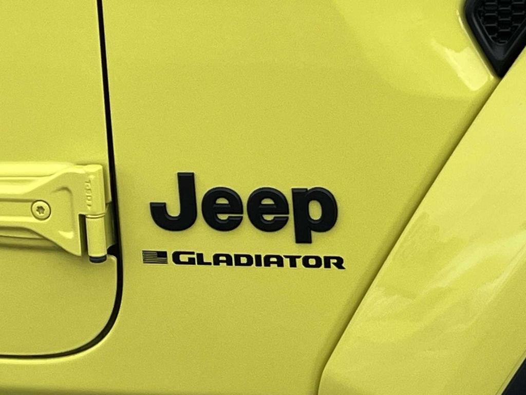 used 2023 Jeep Gladiator car, priced at $37,349