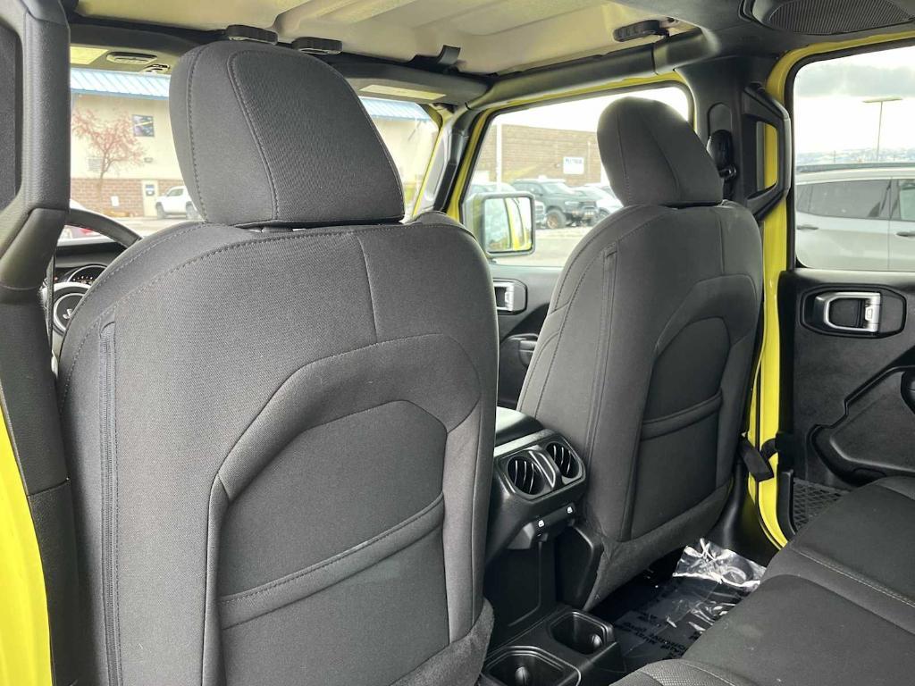 used 2023 Jeep Gladiator car, priced at $37,349