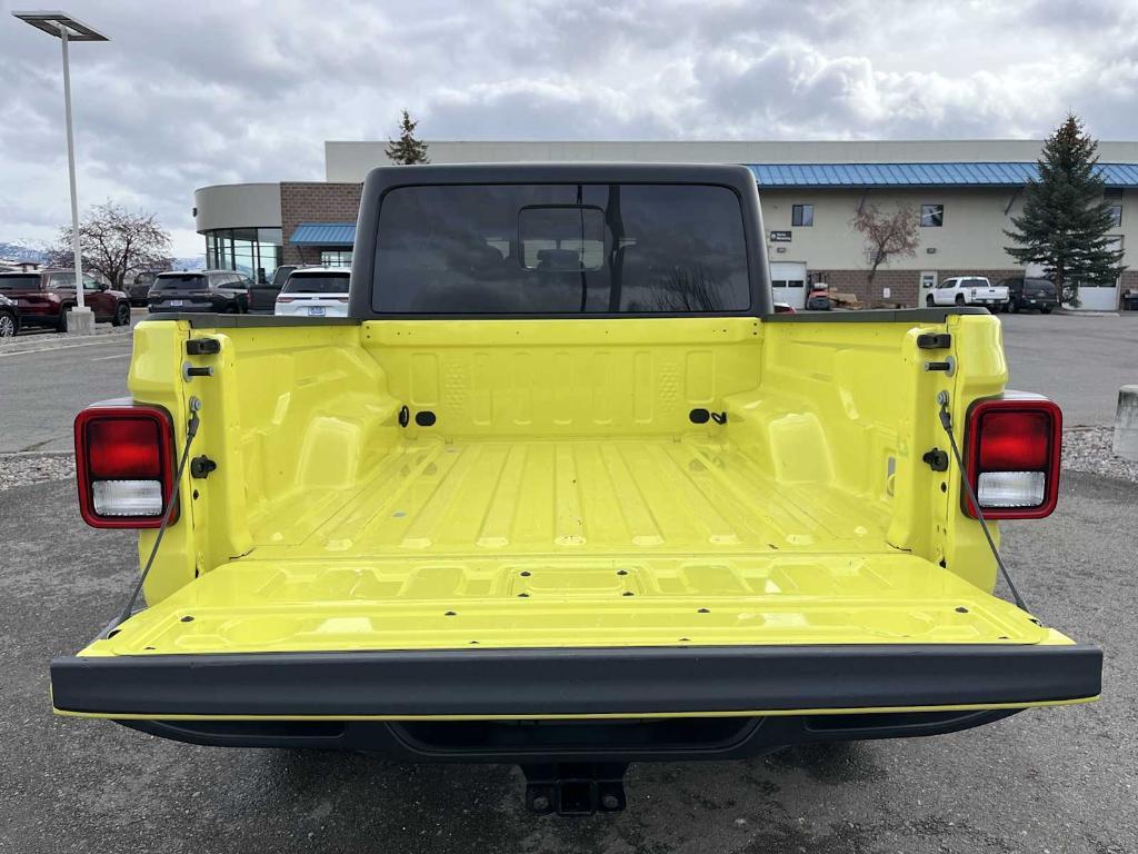 used 2023 Jeep Gladiator car, priced at $37,349