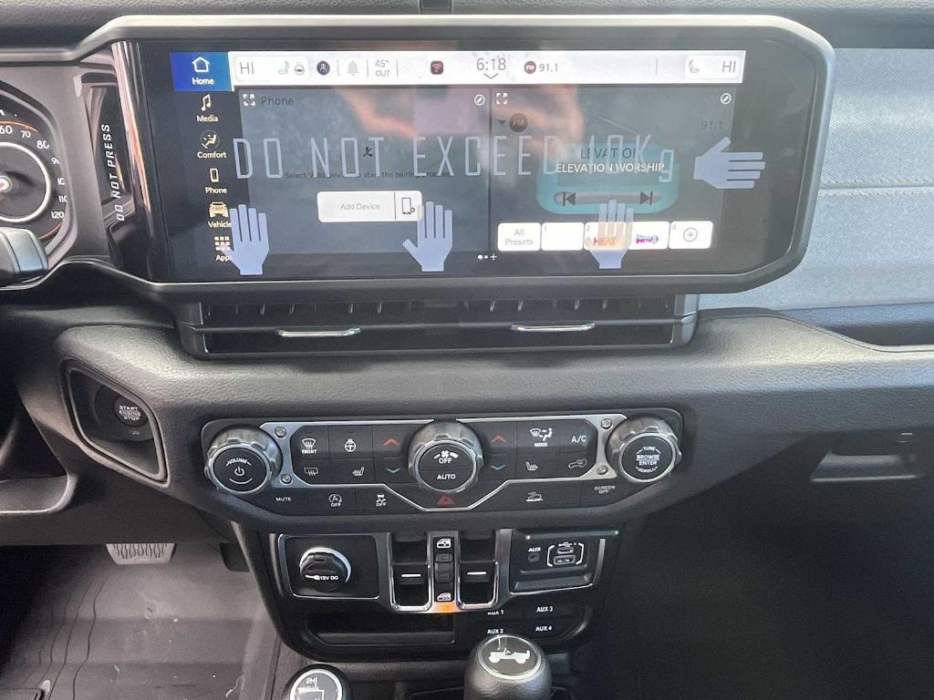 new 2026 Jeep Wrangler car, priced at $50,276