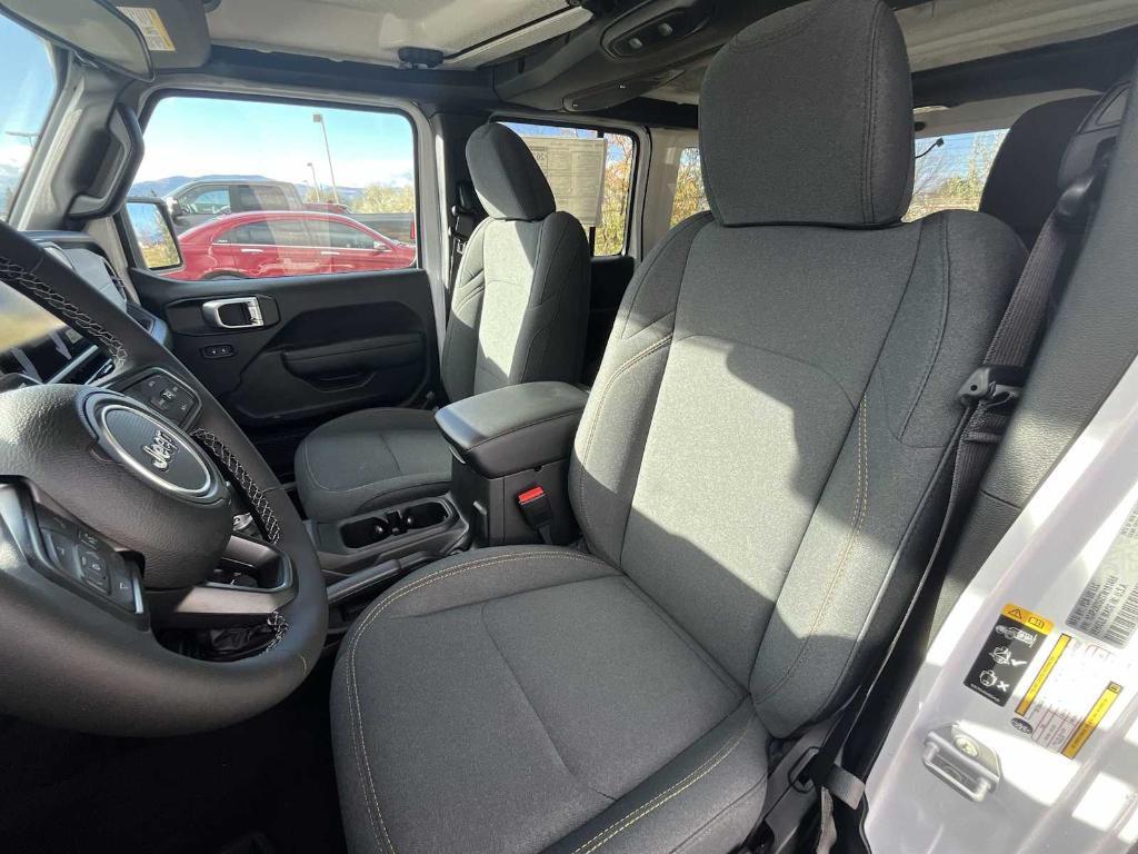 new 2026 Jeep Wrangler car, priced at $50,276