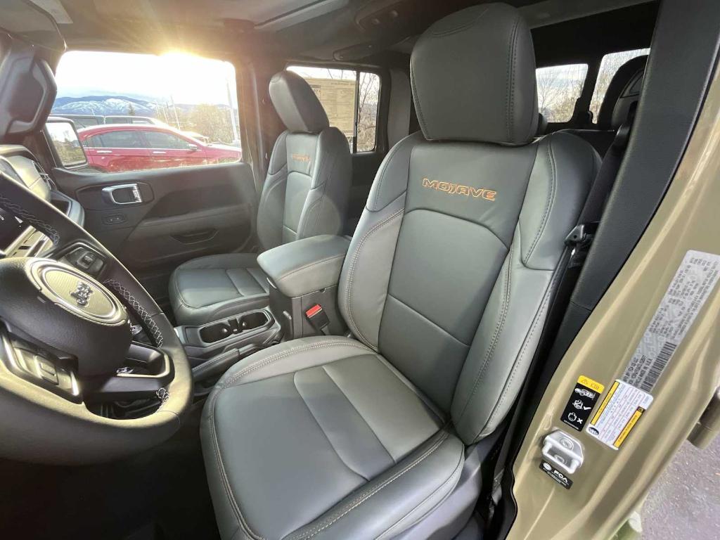 new 2026 Jeep Gladiator car, priced at $60,071