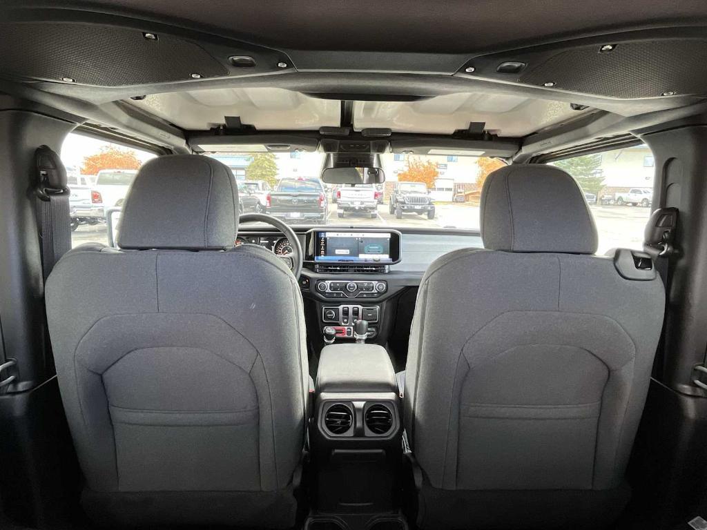 new 2026 Jeep Wrangler car, priced at $47,649