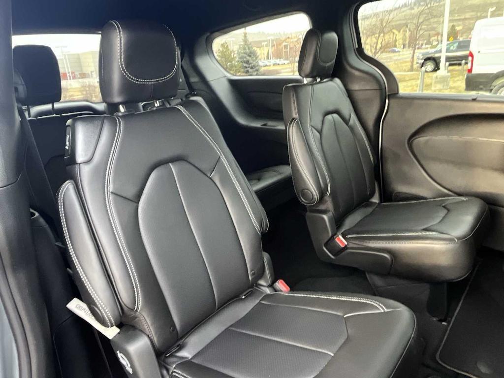new 2026 Chrysler Pacifica car, priced at $50,005