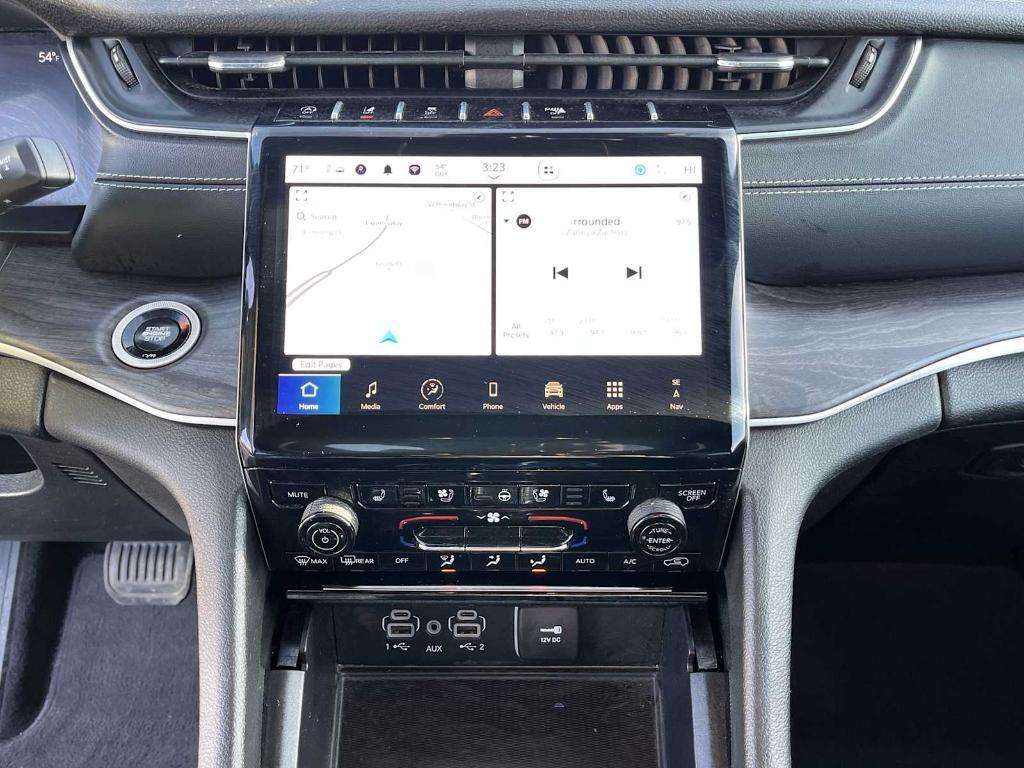 used 2024 Jeep Grand Cherokee L car, priced at $35,213