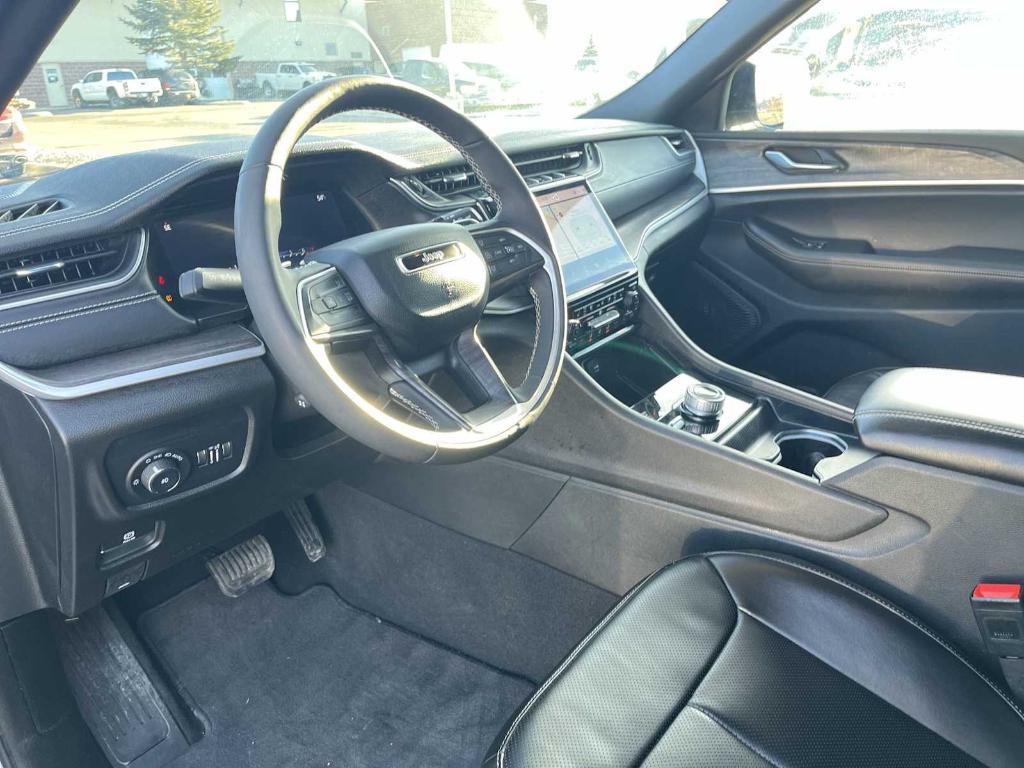 used 2024 Jeep Grand Cherokee L car, priced at $35,213