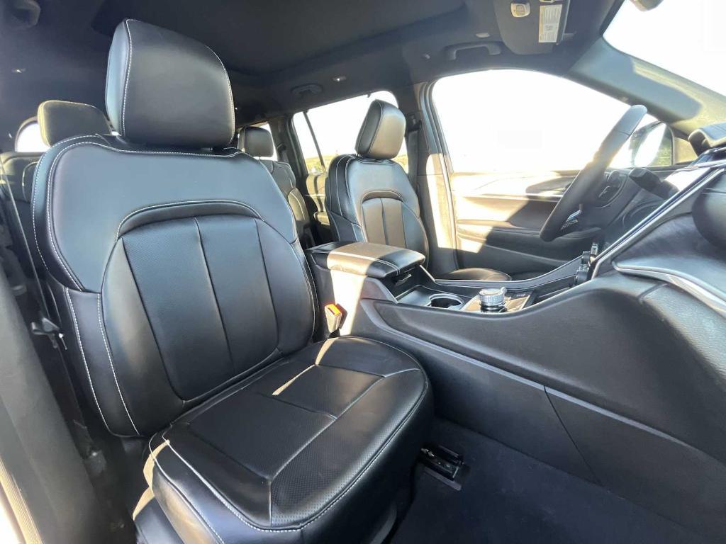 used 2024 Jeep Grand Cherokee L car, priced at $35,213