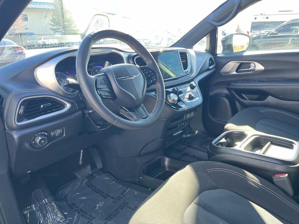 used 2022 Chrysler Pacifica car, priced at $24,987