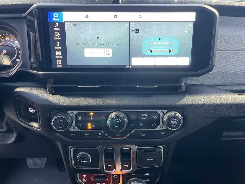 new 2026 Jeep Wrangler car, priced at $47,062