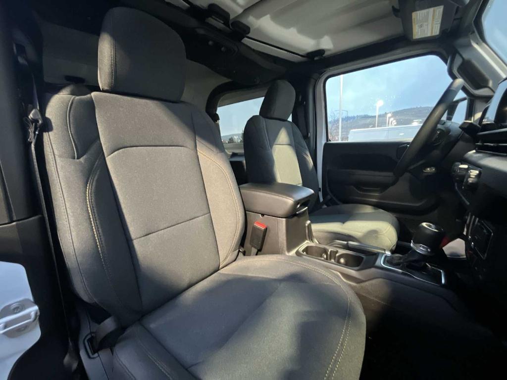 new 2026 Jeep Wrangler car, priced at $47,062