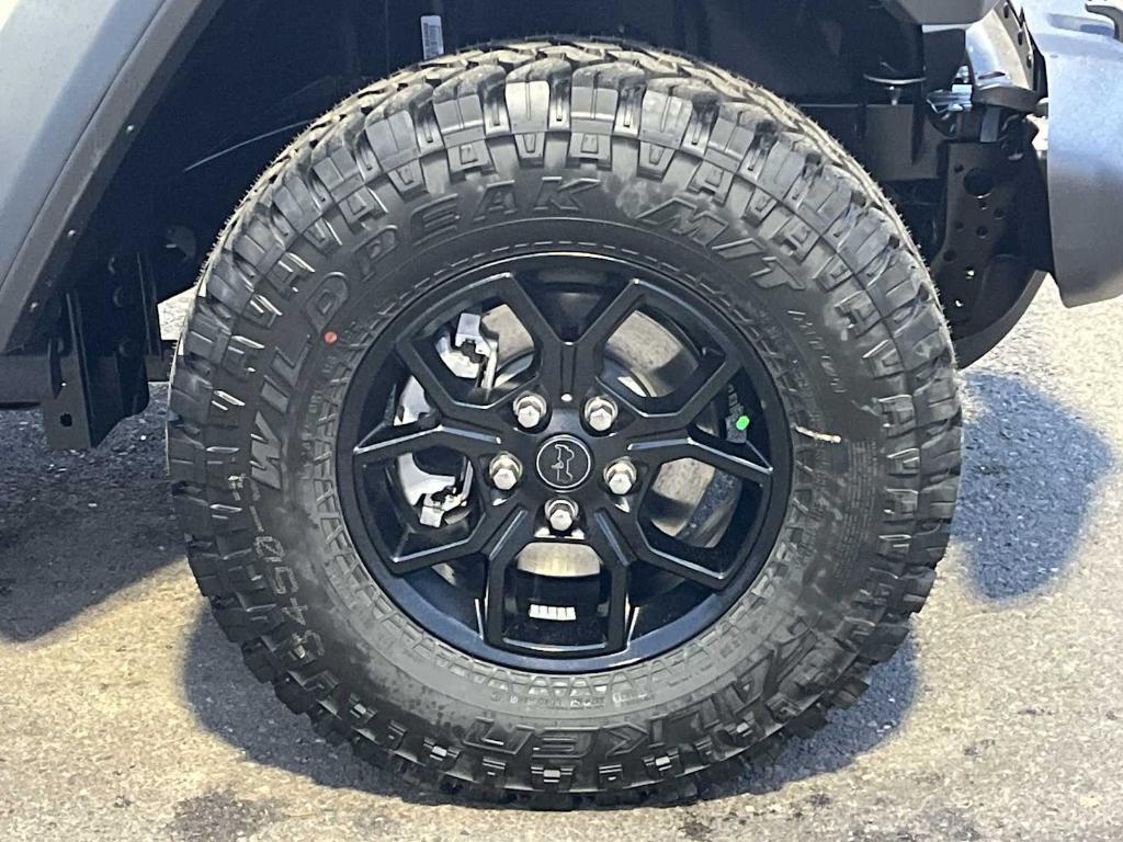 new 2026 Jeep Wrangler car, priced at $47,062