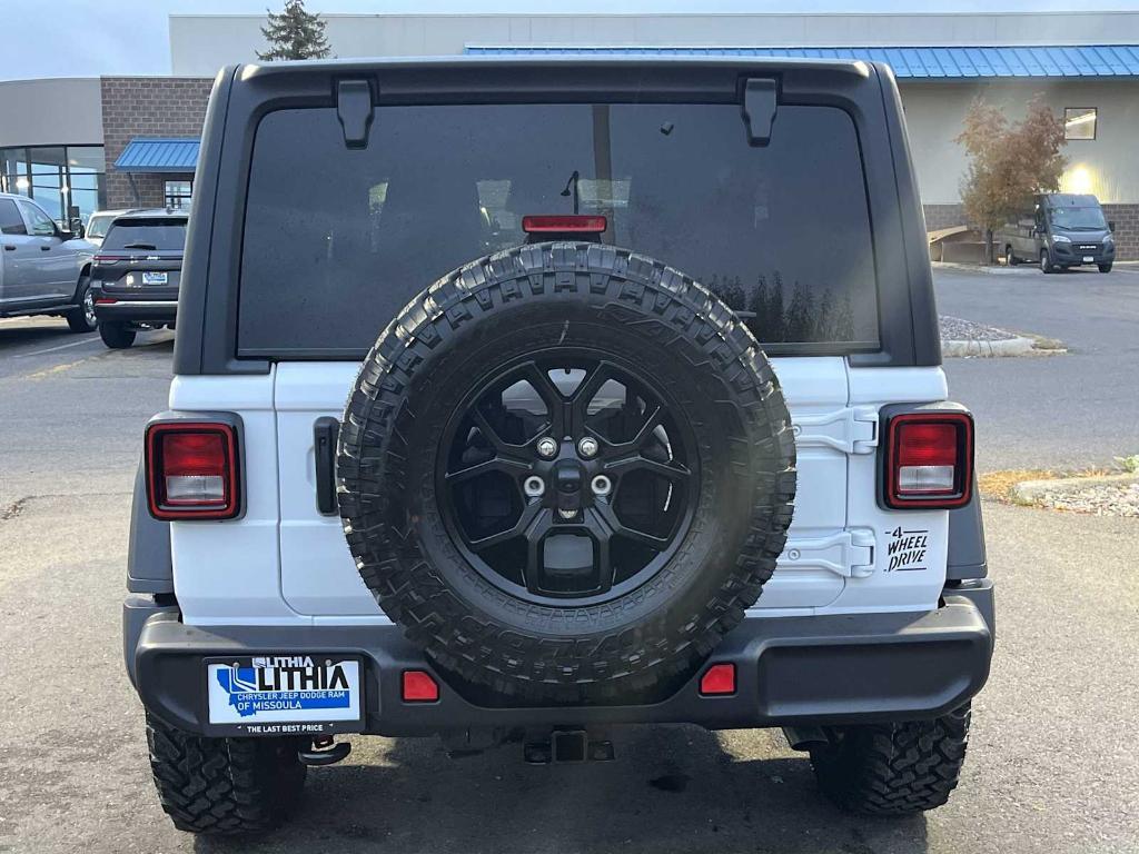 new 2026 Jeep Wrangler car, priced at $47,062