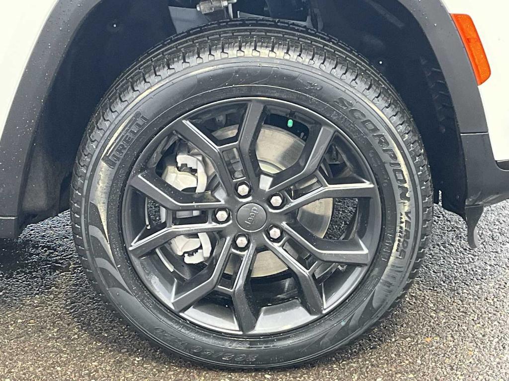 new 2025 Jeep Grand Cherokee L car, priced at $51,819