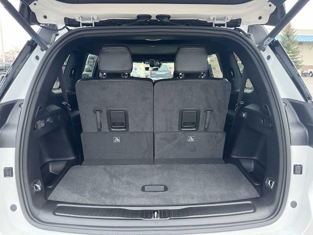 new 2025 Jeep Grand Cherokee L car, priced at $51,819