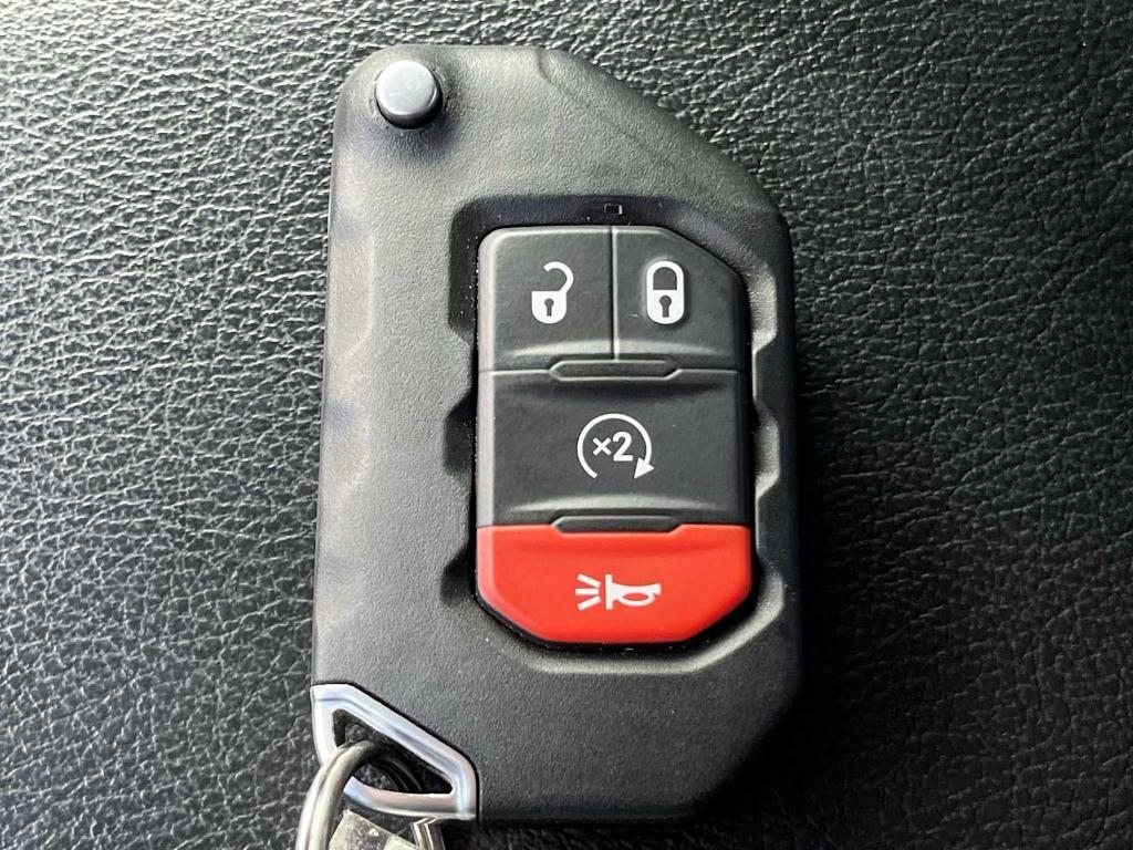 used 2023 Jeep Gladiator car, priced at $32,772