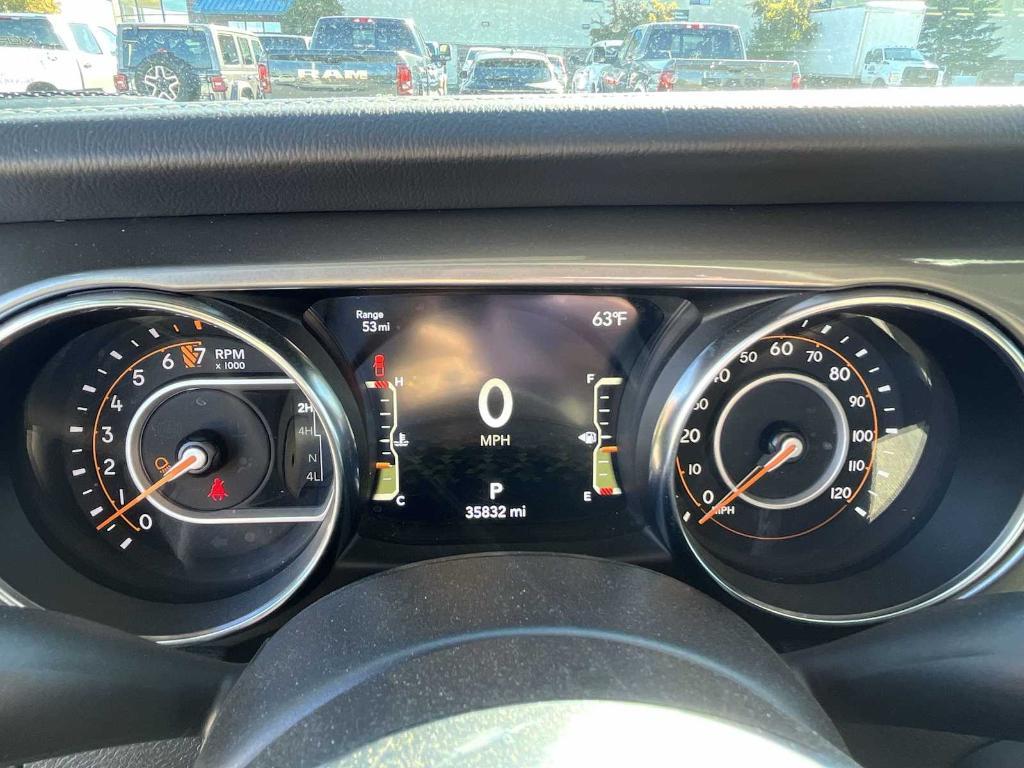 used 2023 Jeep Gladiator car, priced at $30,021