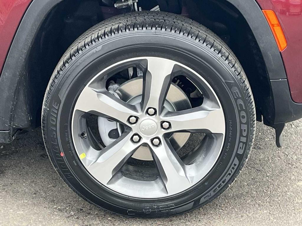 new 2026 Jeep Grand Cherokee car, priced at $47,787