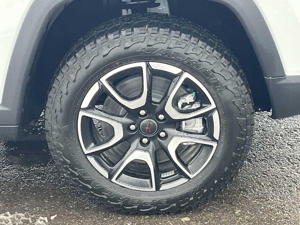 new 2026 Jeep Compass car, priced at $34,255