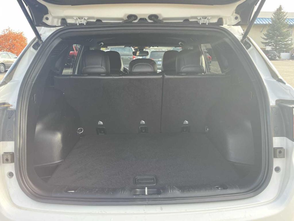 used 2024 Jeep Compass car, priced at $17,320