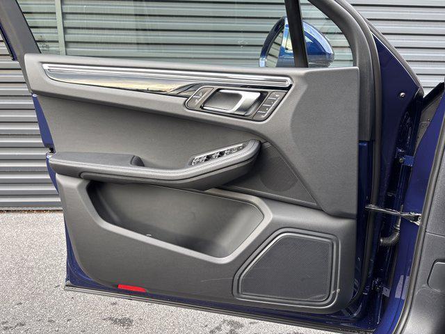 new 2026 Porsche Macan car