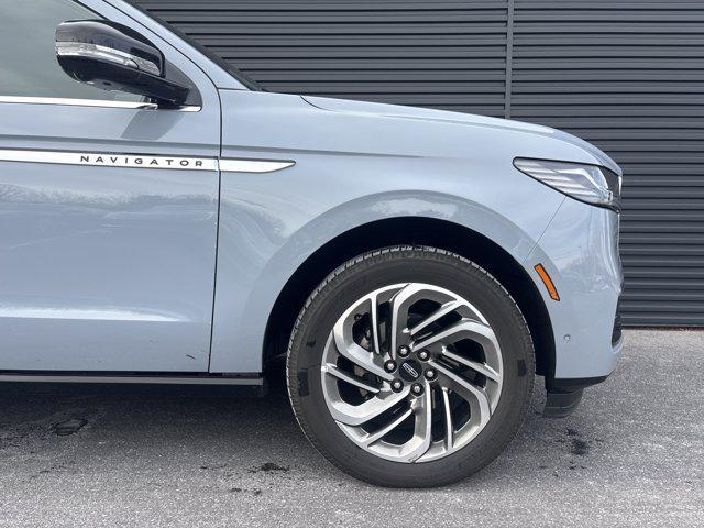 used 2025 Lincoln Navigator car, priced at $89,643
