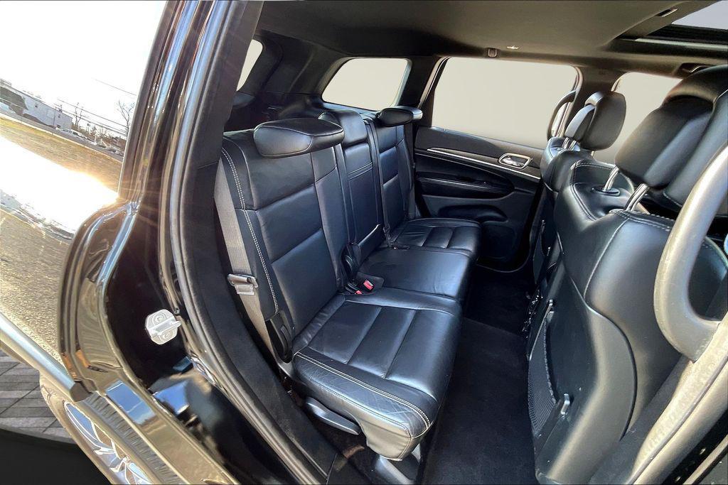 used 2017 Jeep Grand Cherokee car, priced at $13,995