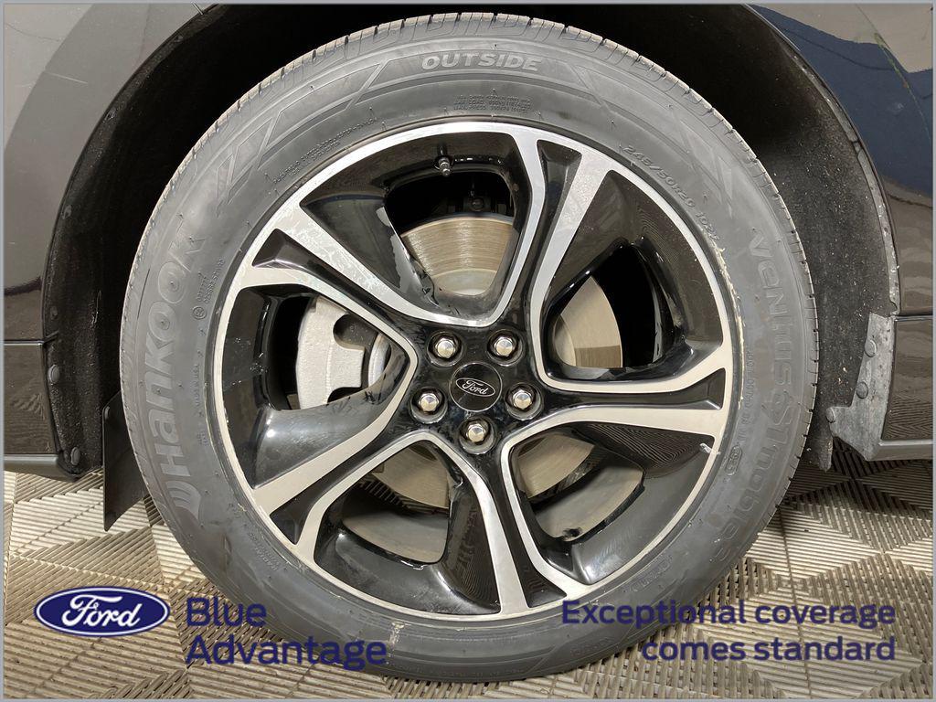 used 2023 Ford Edge car, priced at $28,000