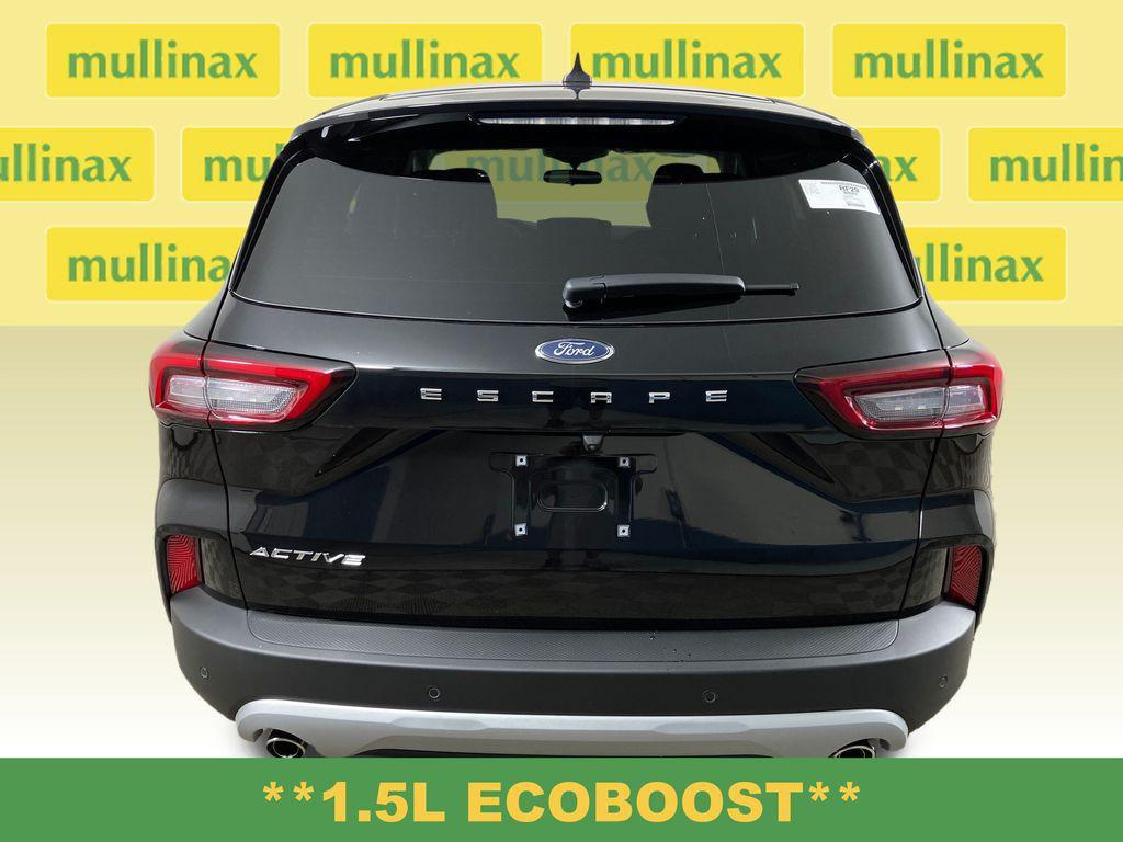 new 2026 Ford Escape car, priced at $29,328