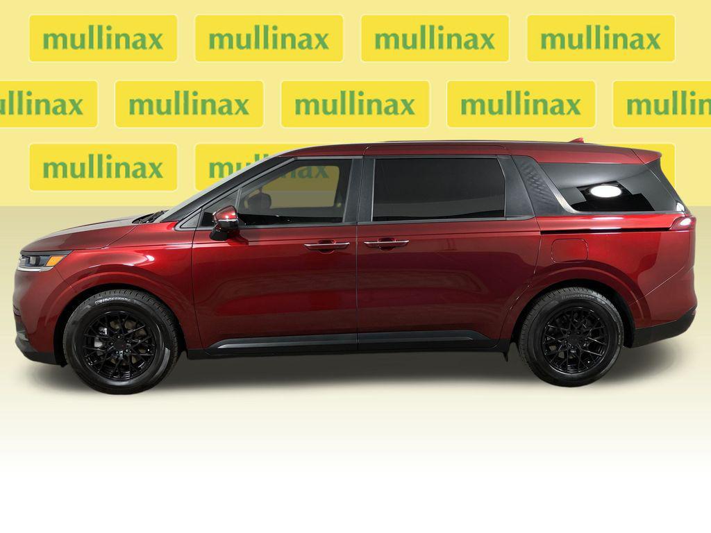 used 2024 Kia Carnival car, priced at $33,501