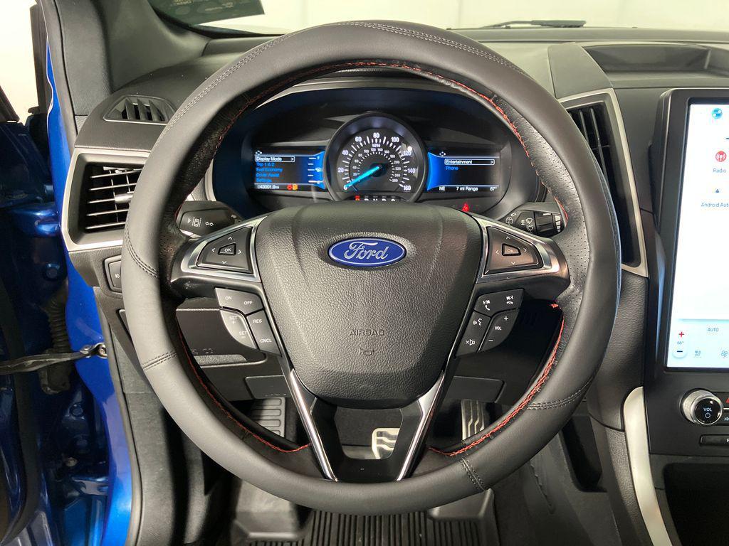 used 2022 Ford Edge car, priced at $19,900