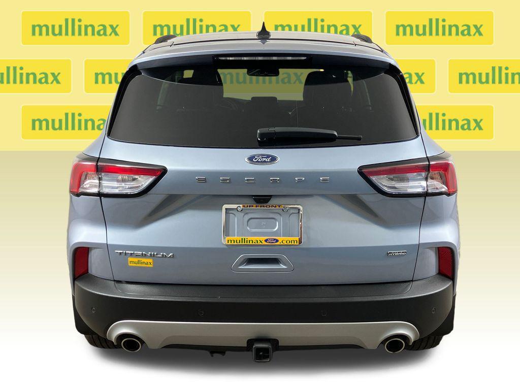 used 2022 Ford Escape car, priced at $25,900