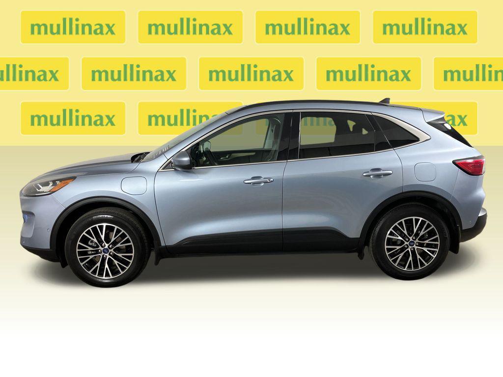 used 2022 Ford Escape car, priced at $25,900
