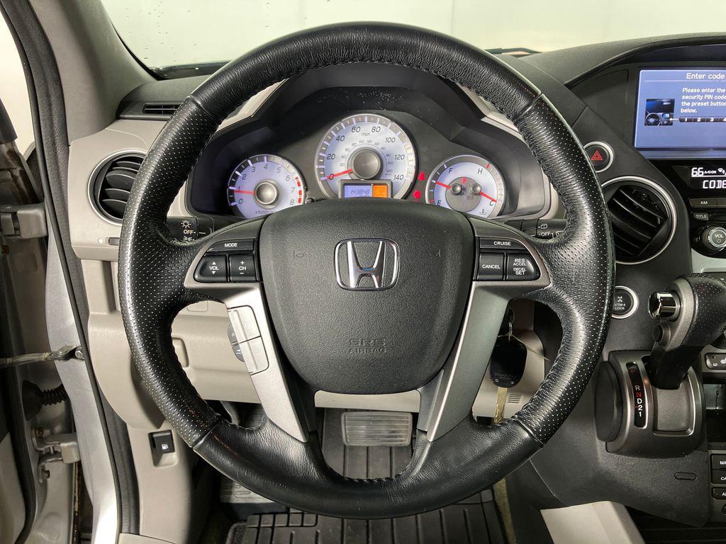 used 2014 Honda Pilot car, priced at $11,500