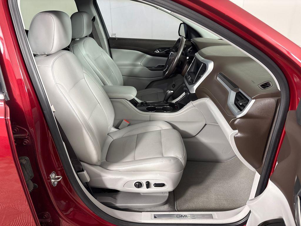 used 2019 GMC Acadia car, priced at $18,500