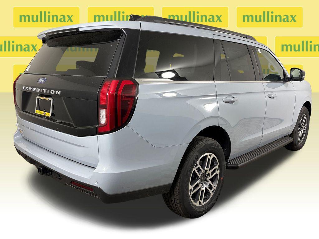 new 2026 Ford Expedition car, priced at $68,939