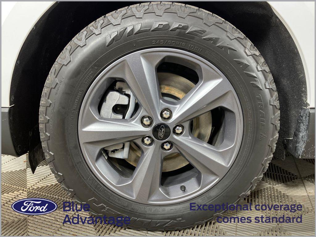 used 2022 Ford Edge car, priced at $21,900