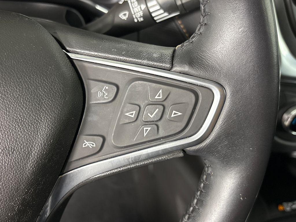 used 2021 Chevrolet Equinox car, priced at $20,500