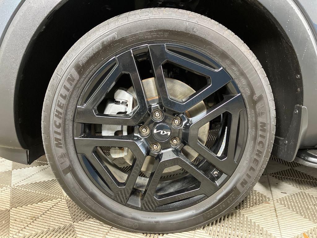 used 2024 Kia Telluride car, priced at $45,900