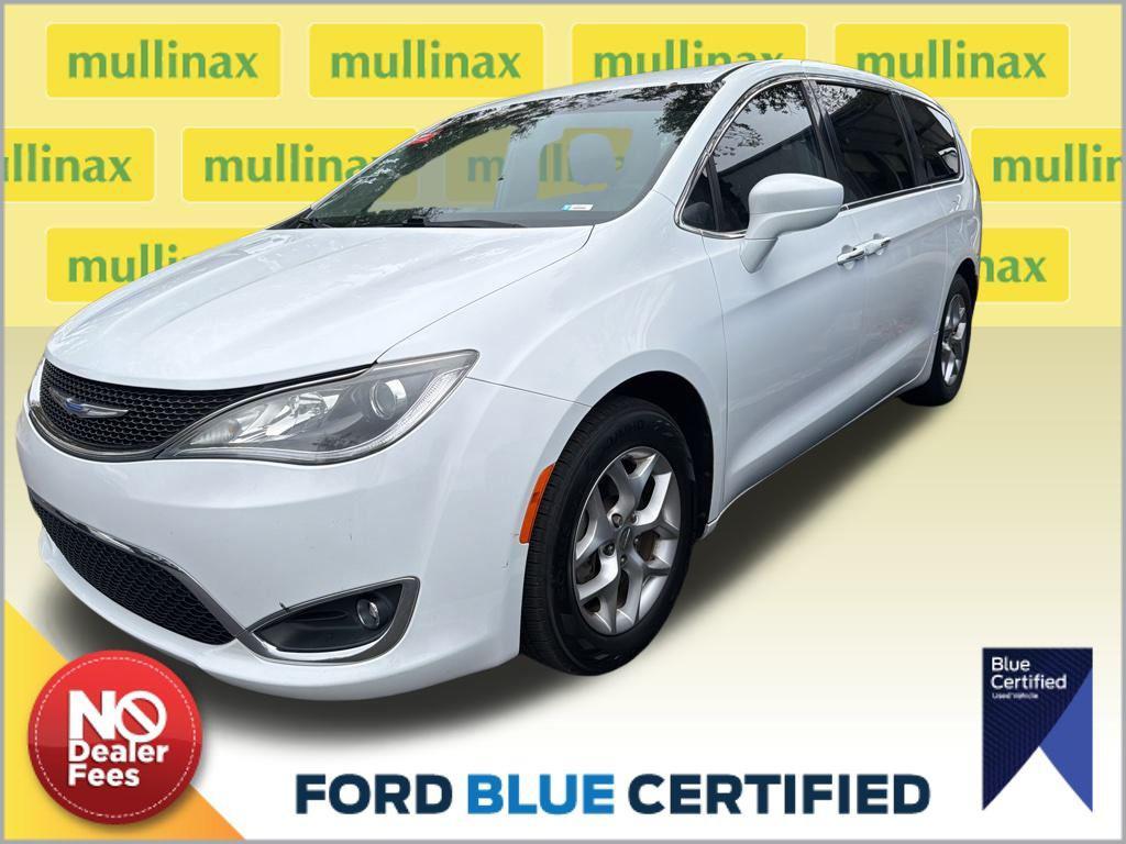 used 2019 Chrysler Pacifica car, priced at $14,501