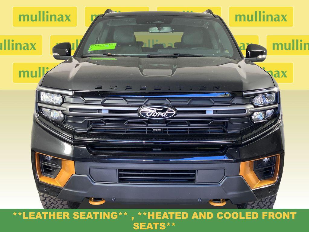 new 2026 Ford Expedition car, priced at $76,987