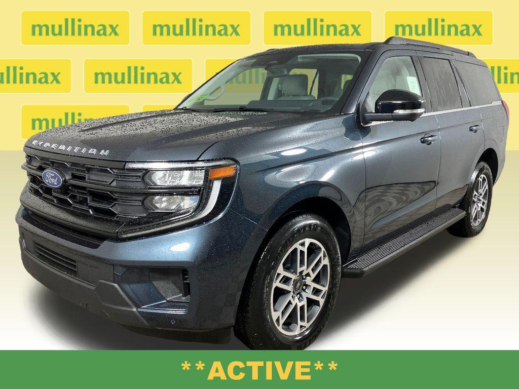 new 2025 Ford Expedition car, priced at $66,541