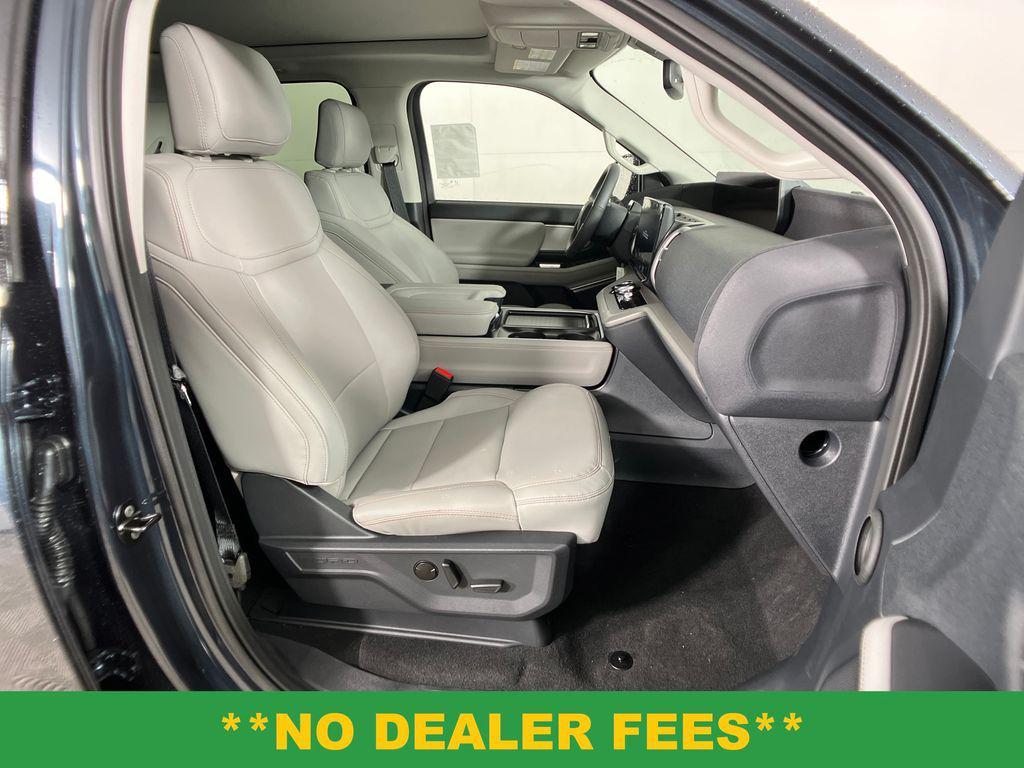 new 2025 Ford Expedition car, priced at $66,541