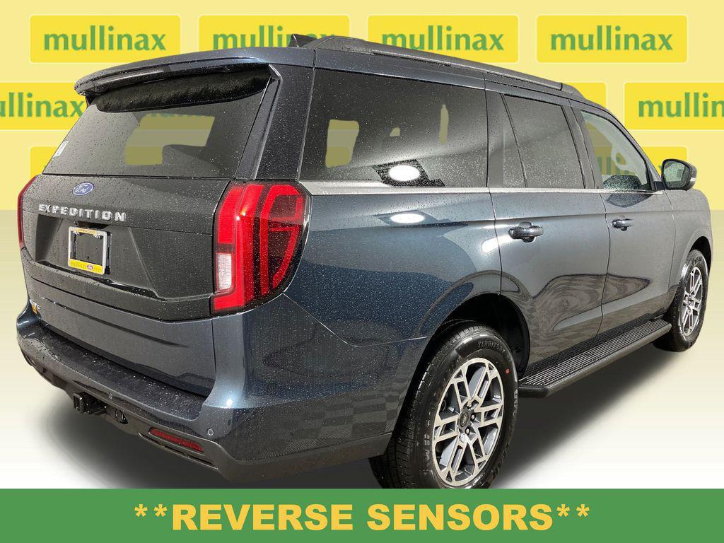 new 2025 Ford Expedition car, priced at $66,541